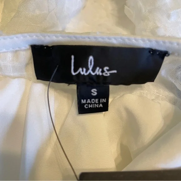 Lulus Adorable Arrival White Backless Floral Applique
Mini Dress Small - Picture 6 of 10